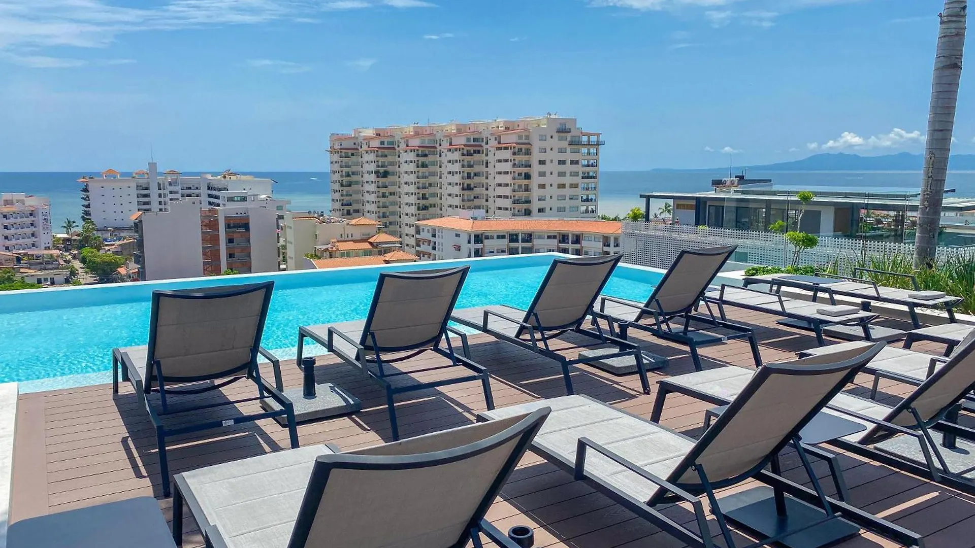 巴亞爾塔港Lounge On Big Balcony, Pool And Gym别墅 度假居 巴亞爾塔港